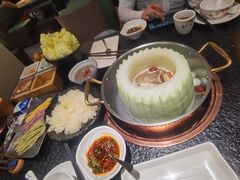 -得意咚瓜·顺德鱼生·冬瓜火锅(深圳首店)