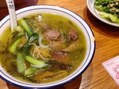 酸菜牛肉米线-陇上秦轩西安biangbiang面(EFC欧美金融商业城店)