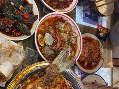 -堂瓦里·33年传统赣菜(第一街区店)