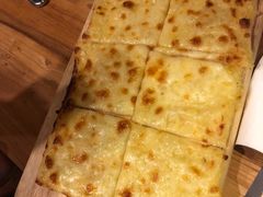 薄脆榴莲披萨-阿顾西餐·牛排披萨(北戴河店)