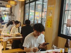 -郑记•不夜城烧烤•龙虾•虾蟹(黄鹤楼店)