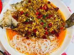 -堂瓦里·33年传统赣菜(第一街区店)