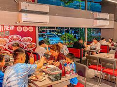 -龙巢盱眙龙虾·牛蛙·烧烤宵夜(八卦岭店)