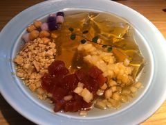 田园茶香水果冰粉-蜜桃餐厅·伴山(绿宝广场店)