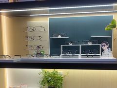 -康利眼镜·蔡司战略合作店(龙泉书房店)