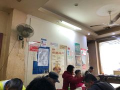 -小龙大肉面馆