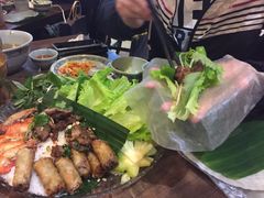 -大头虾越式风味餐厅(光明广场店)