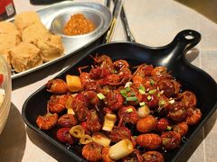 -巴厘龙虾·榜首油焖大虾(音乐学院·沿江酒馆店)