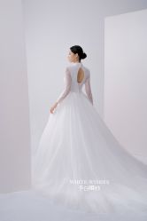 -予白婚纱礼服馆