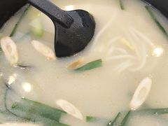 -桥香园云南过桥米线(红龙井店)
