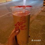 这样的奶茶喝了  也不怕会长胖哦
