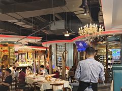 -四海一家自助餐(益田假日广场店)