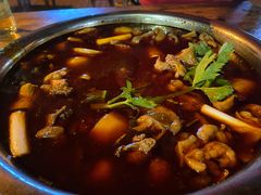 -佘记全家福芋儿鸡(向阳街总店)