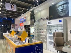 -诺柯视眼镜-蔡司依视路官方工厂店(淞南一店)