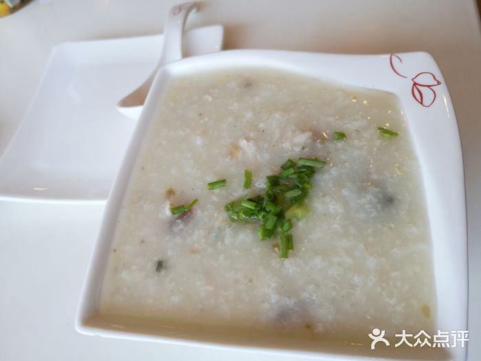 嘉和一品粥(首经贸店)皮蛋瘦肉粥图片