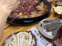-黄潇洒老火锅(九眼桥宏济巷店)