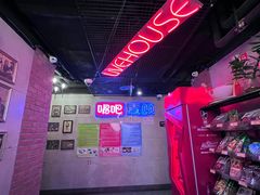 -唱吧麦颂KTV(西单华威潮铺街店)