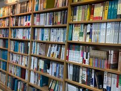 -三民书局(重庆南路店)