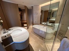 -上海佘山世茂艾美酒店