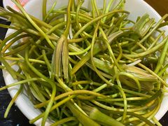 -东巴谷野生菌火锅餐厅