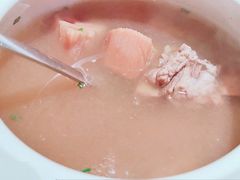 筒子骨炖湖藕汤-费大厨辣椒炒肉(黄兴中心广场店)