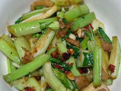 白菜炒油杂-绿草地·湘菜(7mall店)