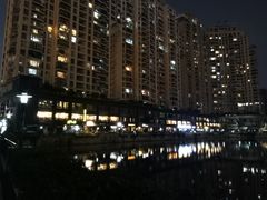 -西北湖绿化广场
