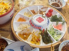 -怪噜范·老贵阳街头名小吃(鸿通城店)