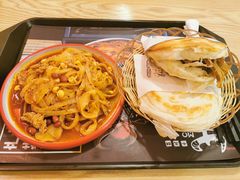 -十三朝牛馍王擀面皮(骡马市店)