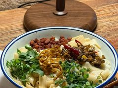 -源一咖啡馆(麒麟巷步行街店)