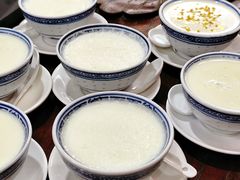 -周大娘牛乳(旧寨古村总店)