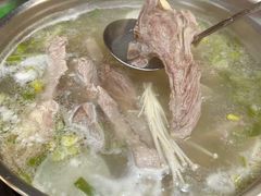 水煮手抓羊排-郭记原生态烤羊腿(长宁路店)