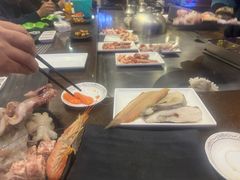 -悦巷海鲜自助铁板烧(秦皇东大街店)