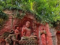 -峨眉山报国寺