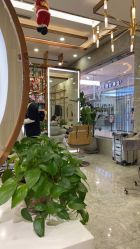 -Meng Lang 梦郎白金店