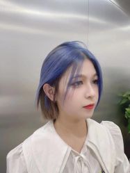 -Tloml salon