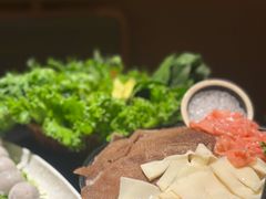 -晓宇重庆火锅(西安荟聚店)