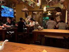 -泥糊破店小酒馆·团建聚餐(南京西路店)