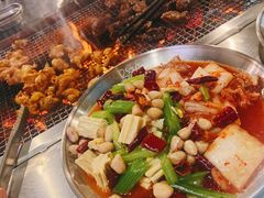 -马路牙子烧烤音乐酒馆(望京店)