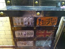 大厅-V8潮牌·接发烫染连锁