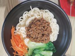 牛肉酱拌面-同乐小馆