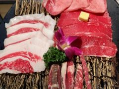 -三国惹火烤肉·中日韩烤肉集合店(百草路店)
