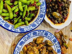 -江城燕子大排档(江汉路步行街店)