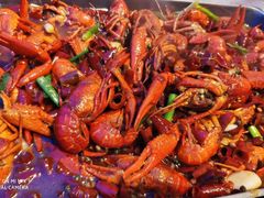 -小鱼儿海鲜港(新村十区店)