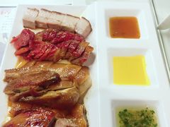 烧腊拼盘-新大咀港式茶餐厅(宝山万达店)
