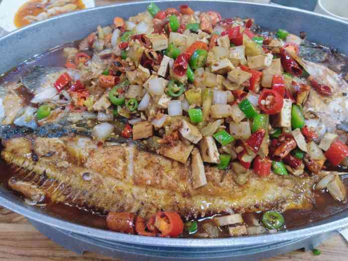 蜀山烤鱼-"份量不是很多.很辣.不过环境还是不错."-大众点评移动版