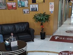 -雅悦齿科(顾村公园店)