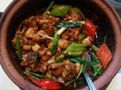 -八府香鸭·啫啫煲(华山路店)