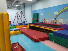 -飞奇儿体能体操馆(和平印象城店)