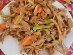 -何适山庄 ·可团建(水长城P2停车场店)